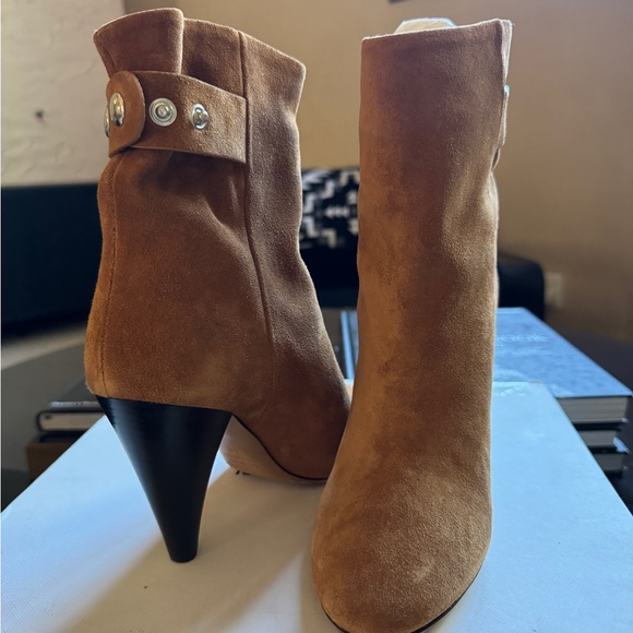 Brand New/ Never Worn - Isabel Marant Cognac Suede booties. 100% calfskin! - Picture 4 of 5